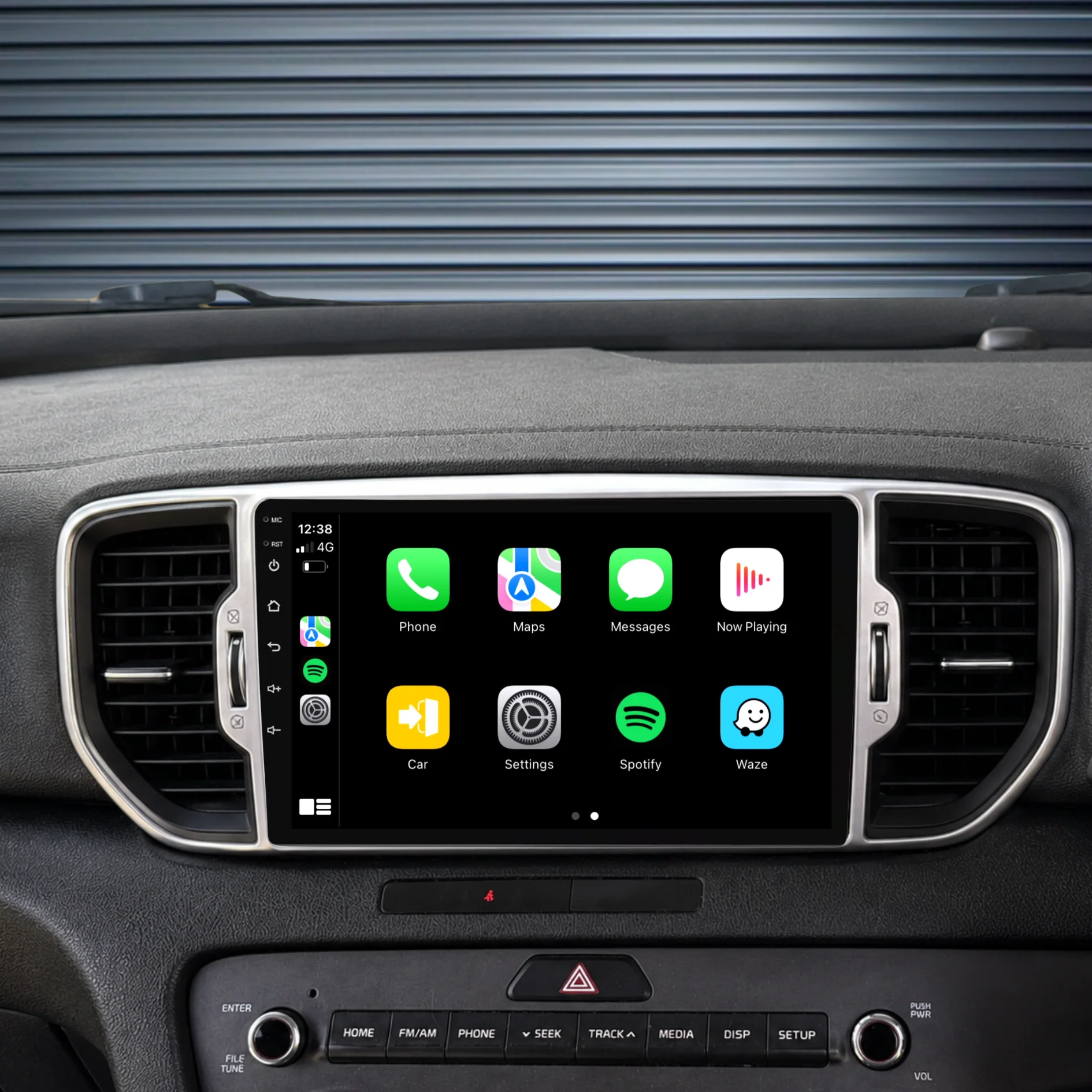 Kia Sportage / KX5 (2014-2018) Plug & Play Head Unit Upgrade Kit: Car Radio with Wireless & Wired Apple CarPlay & Android Auto