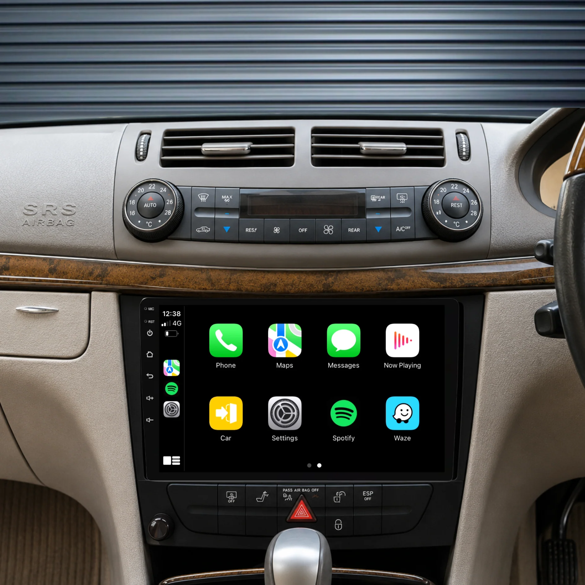 Mercedes Benz E-Class W211 (2002-2010) Plug & Play Head Unit Upgrade Kit: Car Radio with Wireless & Wired Apple CarPlay & Android Auto